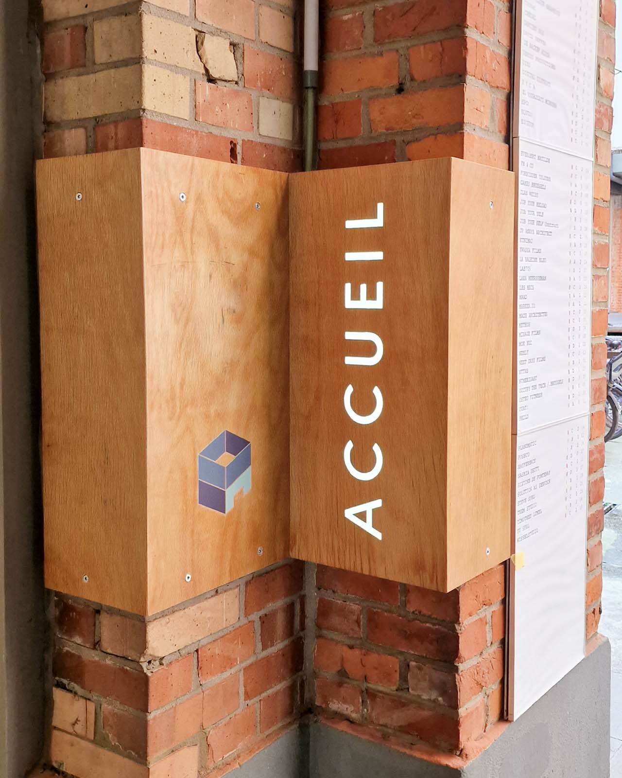 Signalétique sur mur