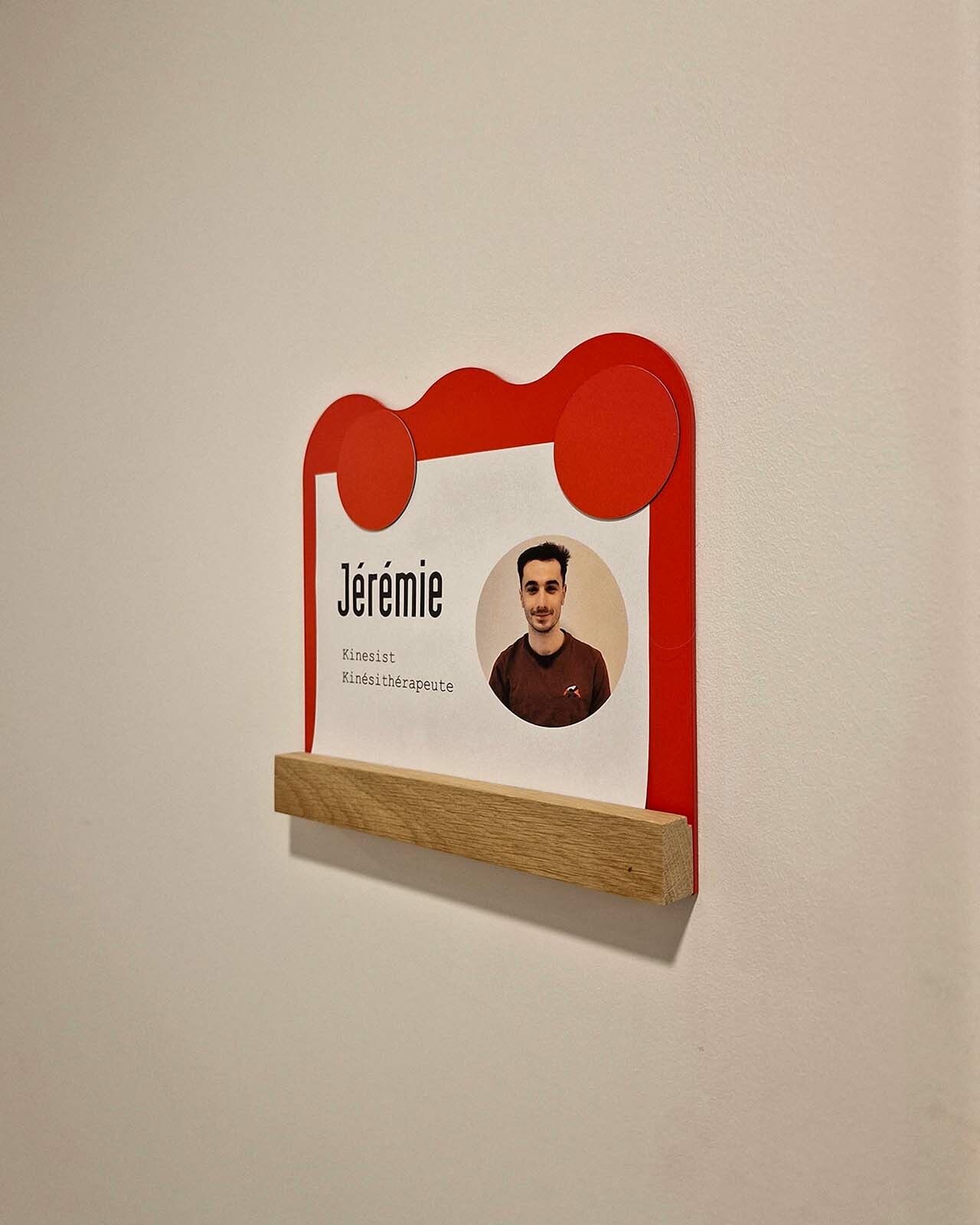 Signalétique sur mur