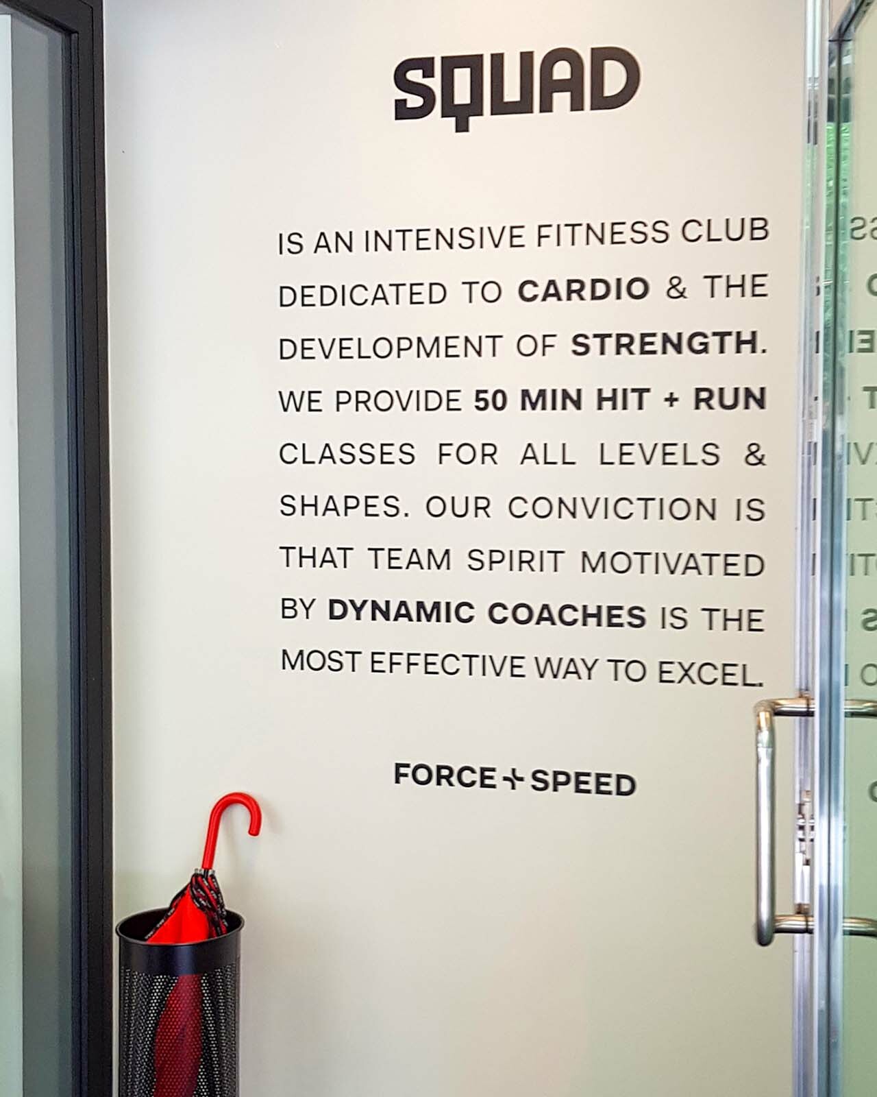 Signalétique sur mur